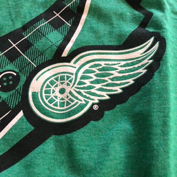 St. Patrick’s Day Detroit Red Wings Paddy’s Day Theme T-Shirt XL - Picture 8 of 8